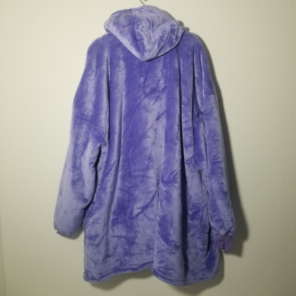 Cozy Purple Oversized Hoodie - Picture 3 of 3